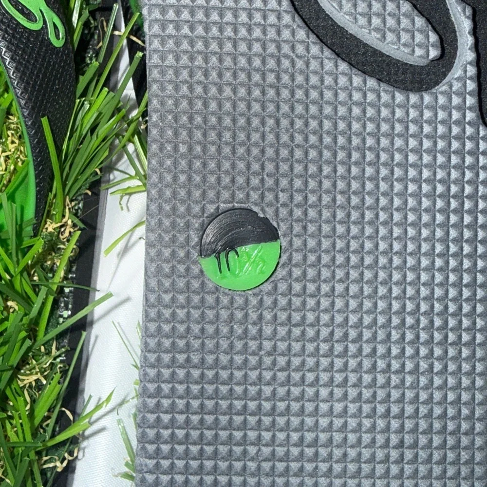 Green Grass-Style Flip Flop Sandals - Men's Casual Beach Slides